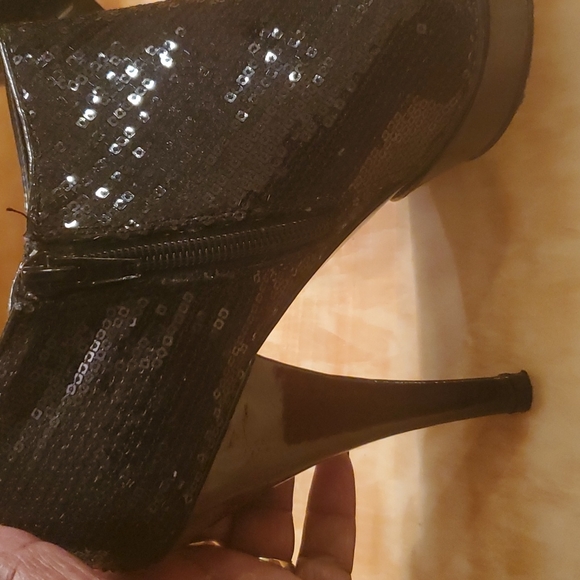 Size 8 black sequin platform booties. - Picture 2 of 9